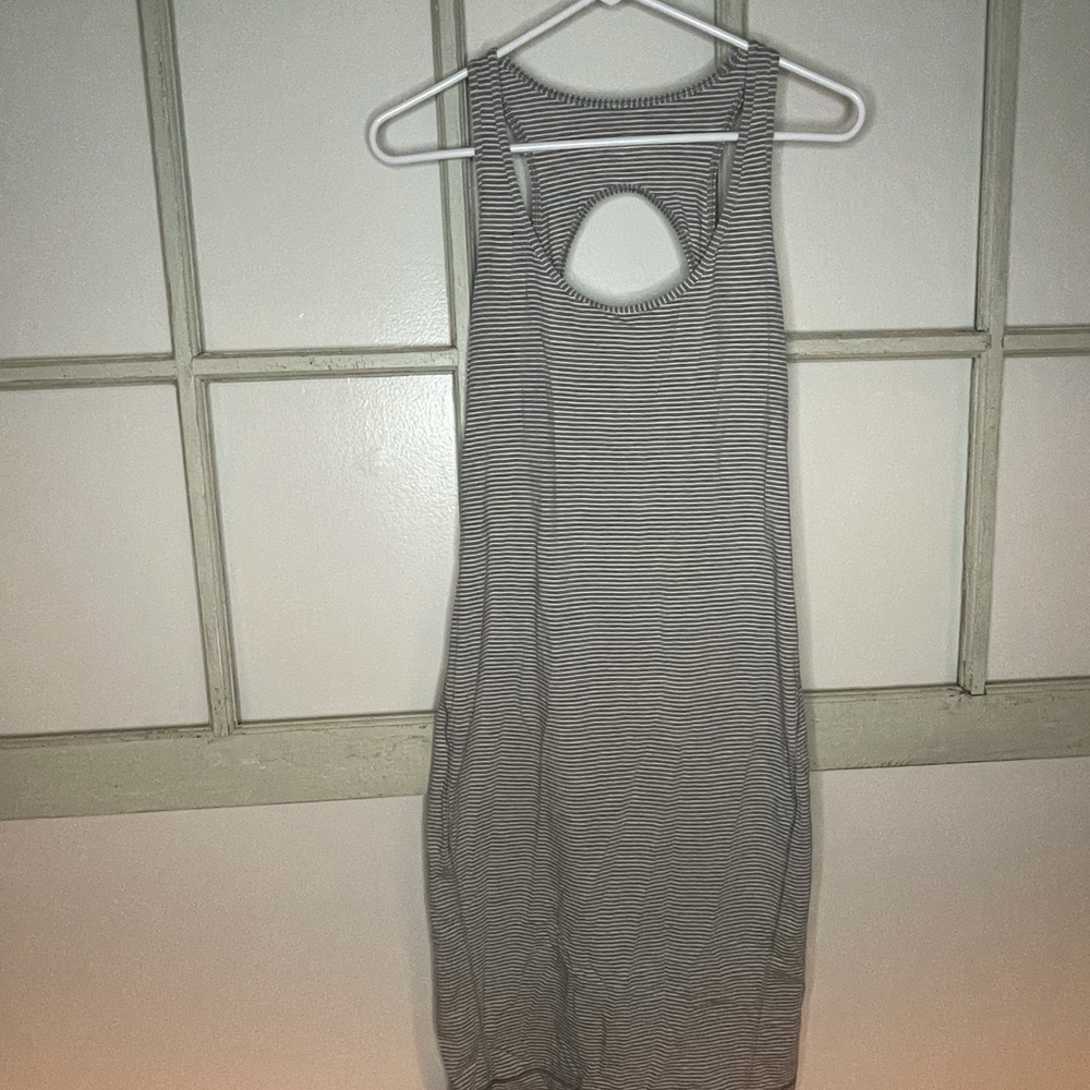 Lululemon go for it dress.